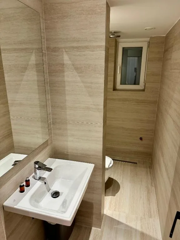 Two-Bedroom Suite — Venis Hotel